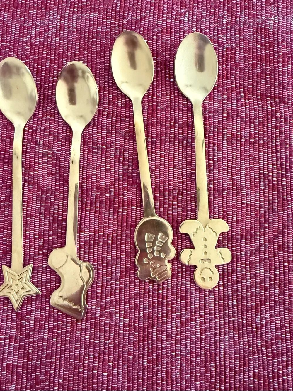 Vintage Hearth and Hand Red Stoneware Dinner Salad Plates and 4 brass stir spoon